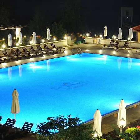 Garden In Santa Marina Village Apartmán