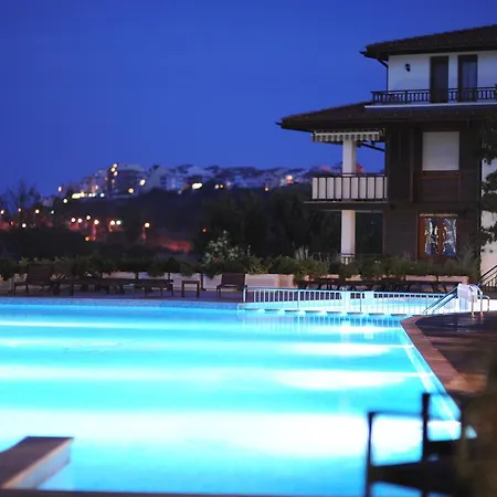 Garden In Santa Marina Village سوزوبول